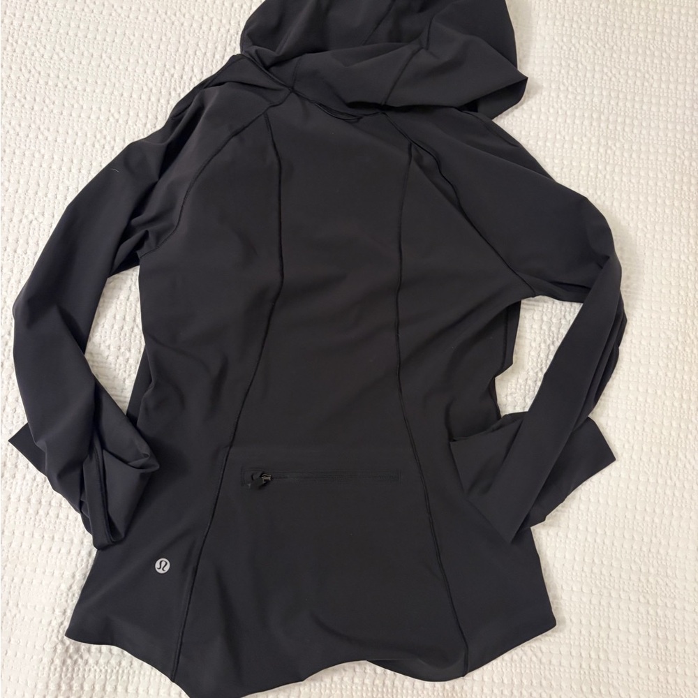 Lululemon Shell Jacket - Picture 4 of 4